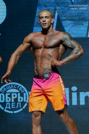 MEN'S PHYSIQUE +179